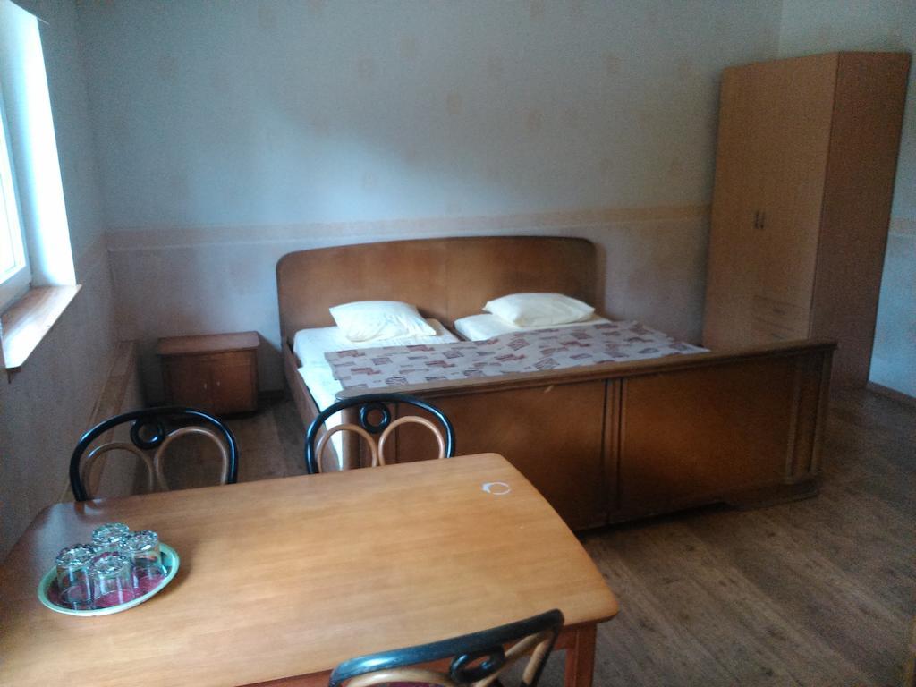 Kortsitalu Kuelalistemaja Apartman Kopu  Szoba fotó