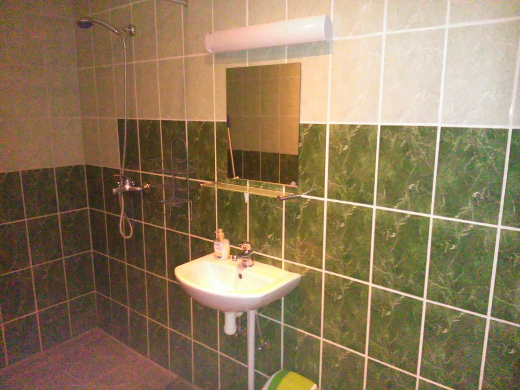 Kortsitalu Kuelalistemaja Apartman Kopu  Szoba fotó